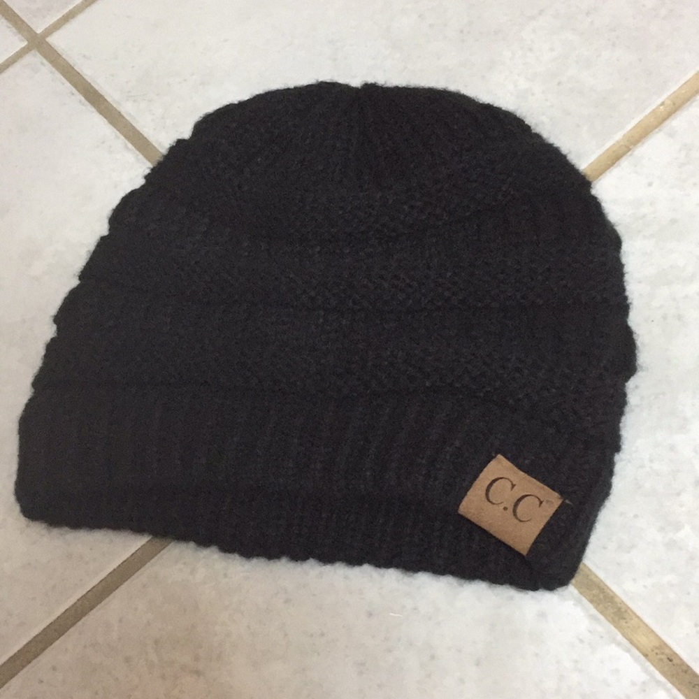 Black C.C beanie